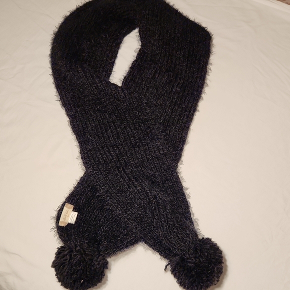 Altar'd State Accessories - Altar'd State Black Fuzzy Knit Scarf